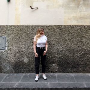 Meet your Posher, Kellie